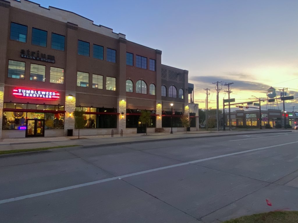 Tumbleweed Texstyles and the Frisco Sunset